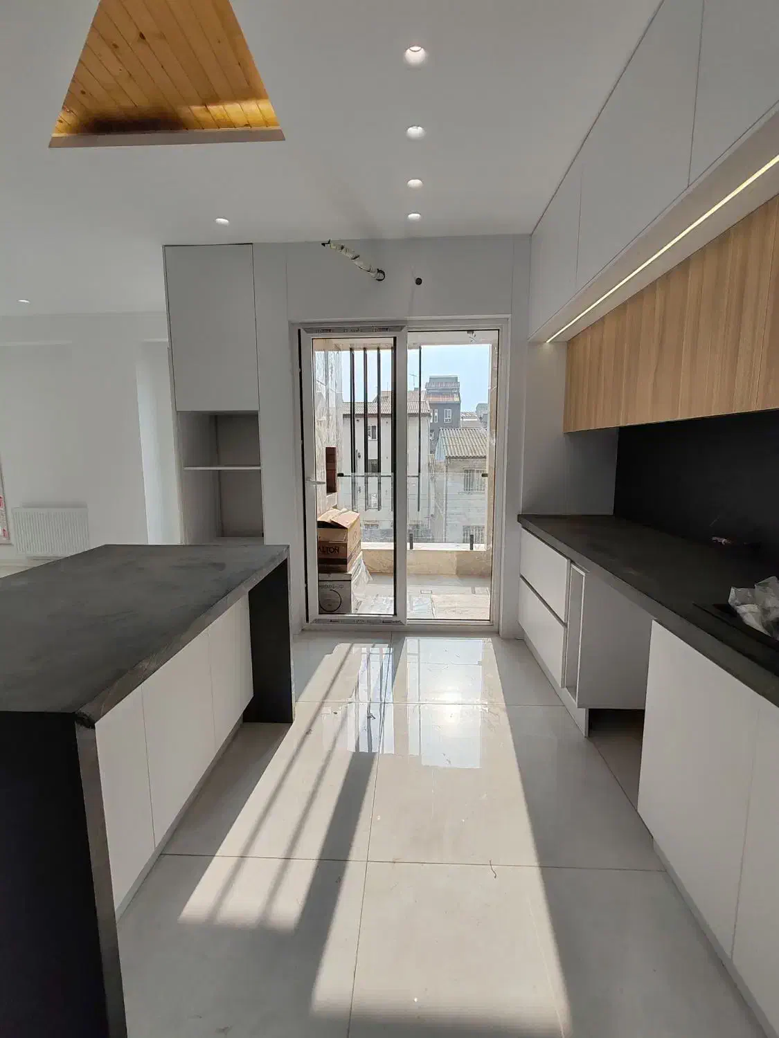 رفیق همیشگی(واحد احمدزاده)|فروش آپارتمان|رشت, امین الضرب|دیوار