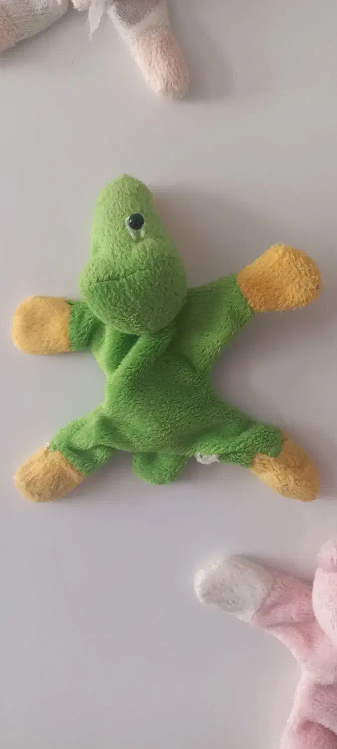 عروسک اهنربایی|اسباببازی بچه|صدرا-فارس, فاز ۱|دیوار