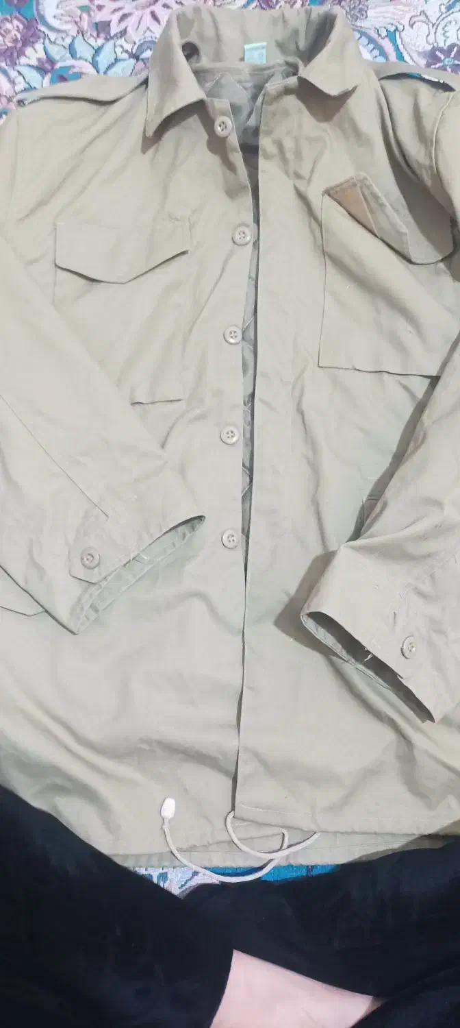 یک عددپیراهن کت پراپر آمریکایی|لباس|سراوان, |دیوار