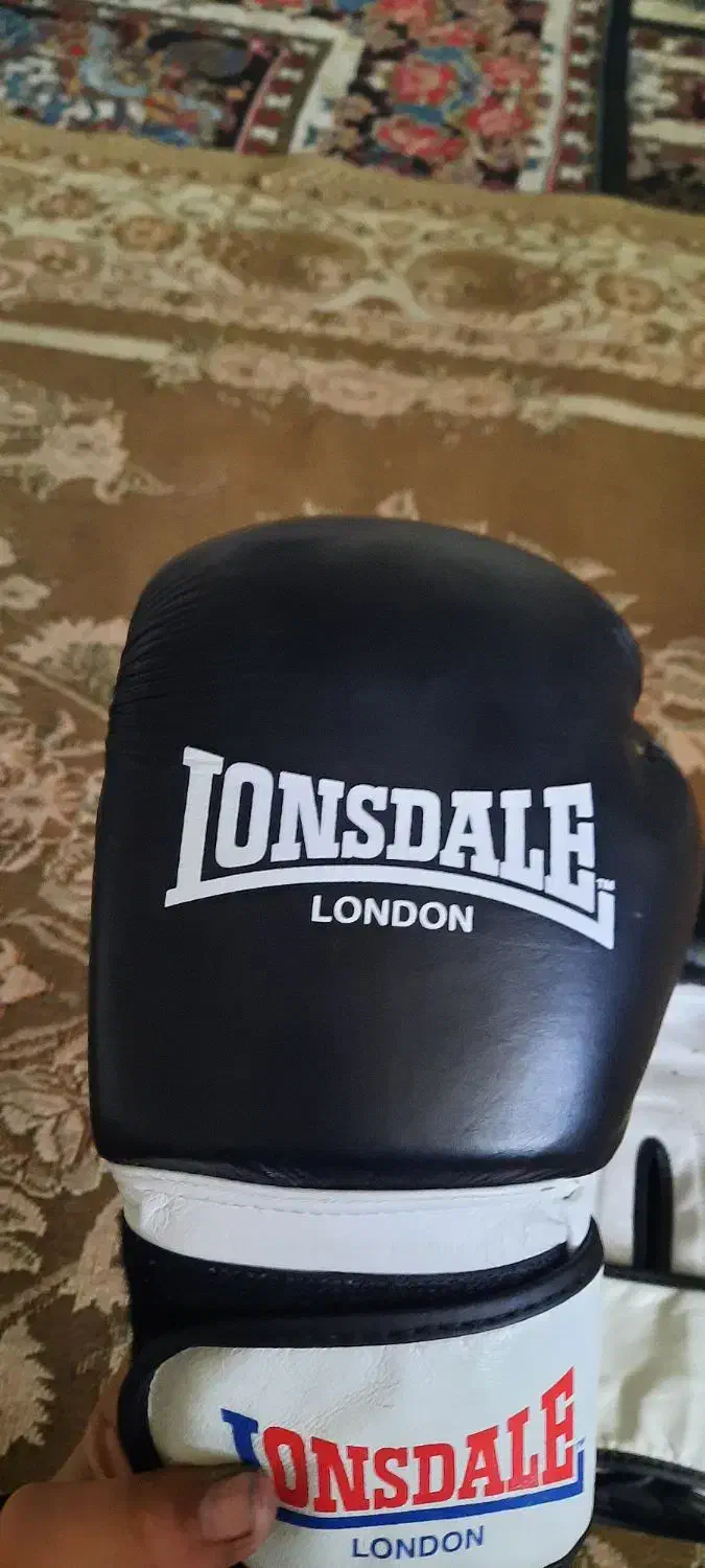 دستکش بوکس چرب اصل|ورزش‌های توپی|شاندیز, |دیوار