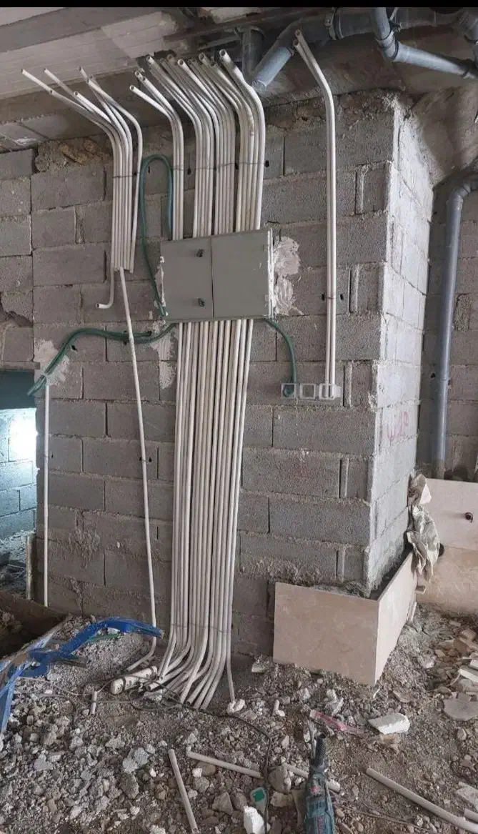 برق کار ساختمان تعمیرات و برق کشی ساختمان|خدمات پیشه و مهارت|مریوان, |دیوار