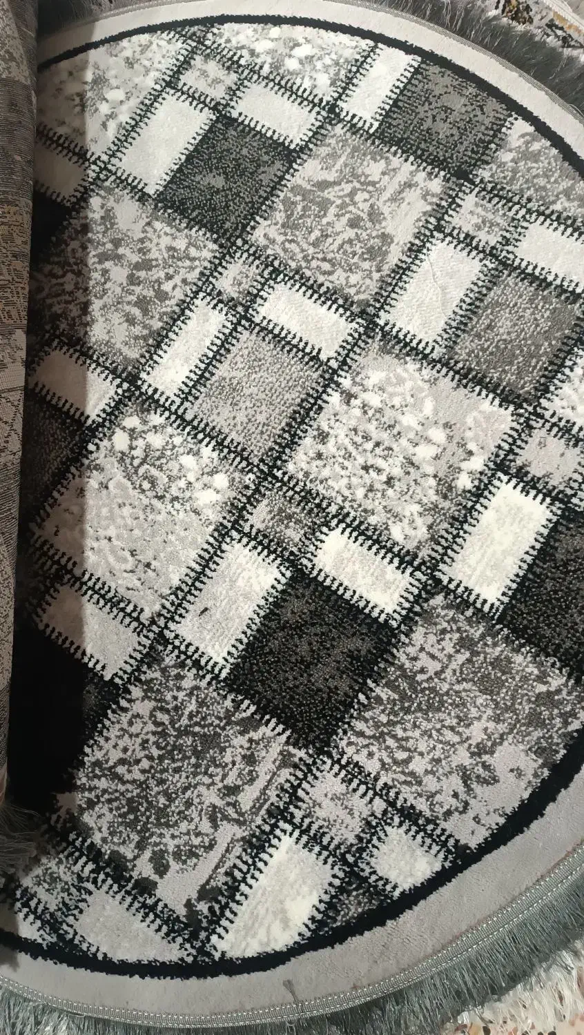 فرش دایره بزرگ کاملا نو به فروش می‌رسد|فرش|شاهدشهر, |دیوار