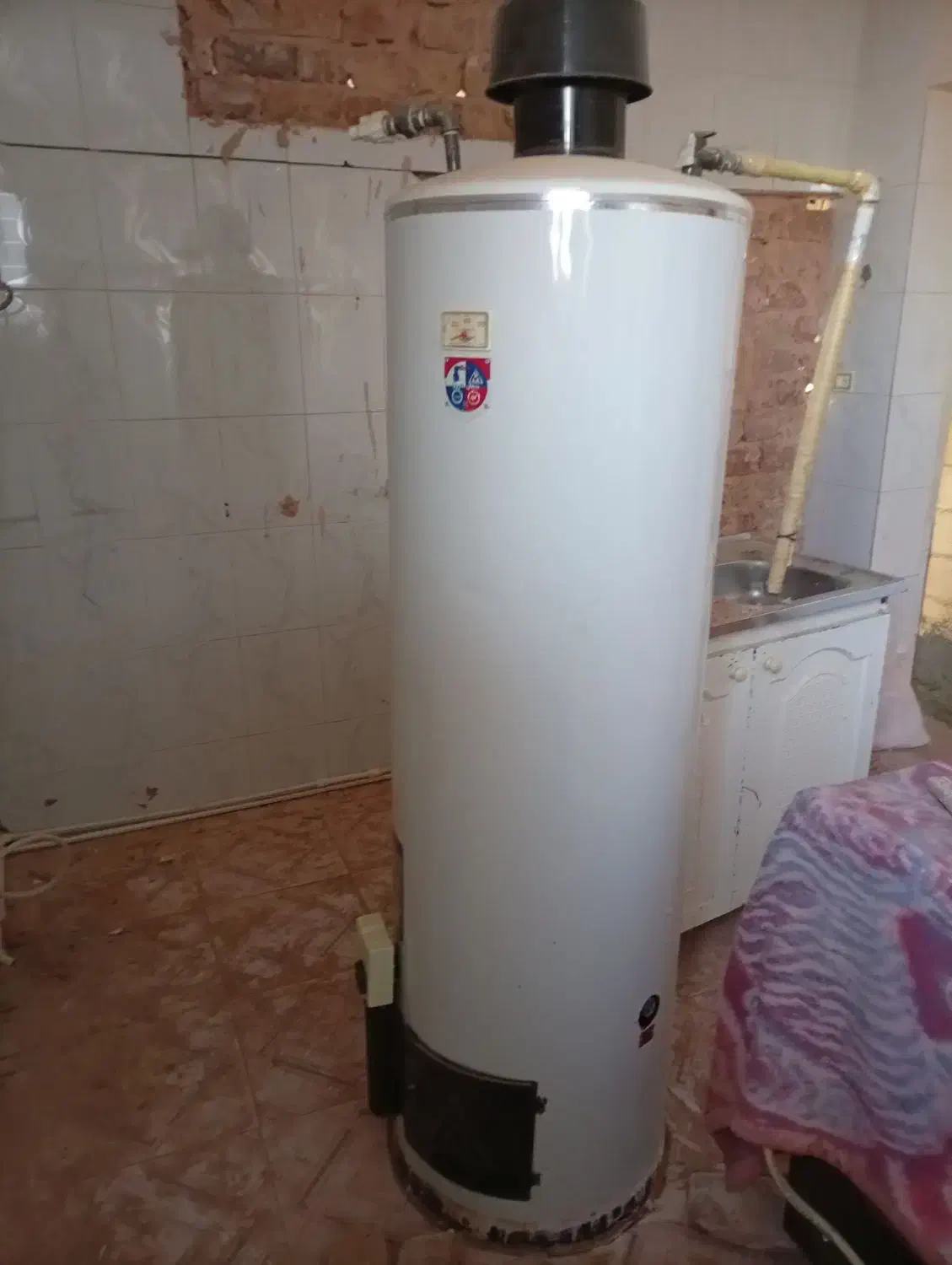 آبگرمکن جهان افروز|آبگرمکن، پکیج، شوفاژ|سبزوار, قصبه شرقی|دیوار