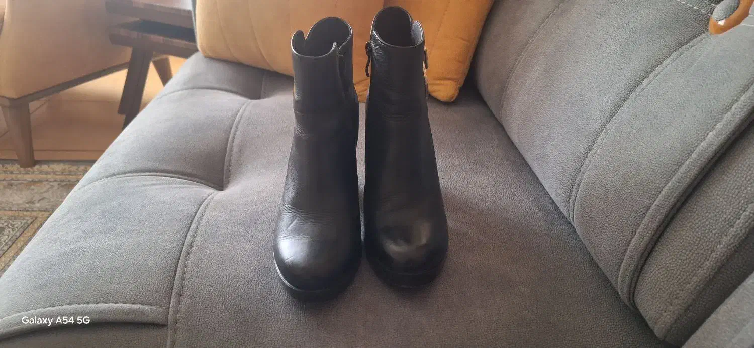 نیم بوت چرم اصلی|کیف، کفش، کمربند|سنندج, |دیوار