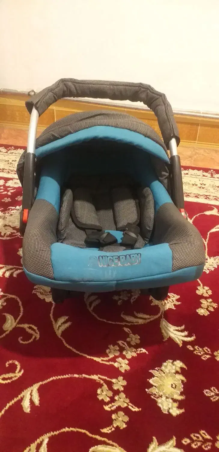 کریر کودک|کالسکه و لوازم جانبی|میانه, |دیوار