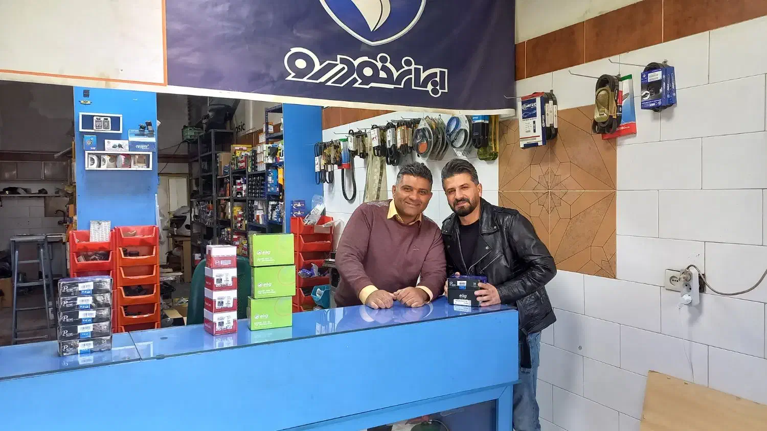 فروشنده صندوقدار|استخدام خدمات فروشگاه و رستوران|قرچک, مهدیه|دیوار