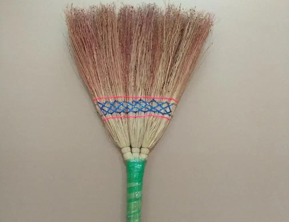 جارو ی چوبی|لوازم نظافت|خمین, |دیوار