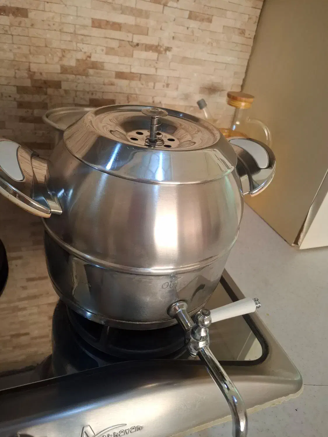 کتری شیردار|قوری، کتری، قهوهساز دستی|مشکیندشت, |دیوار