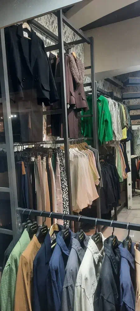 فروش قفسه اهنی محکم از جنس قوطی|فروشگاه و مغازه|لامرد, |دیوار