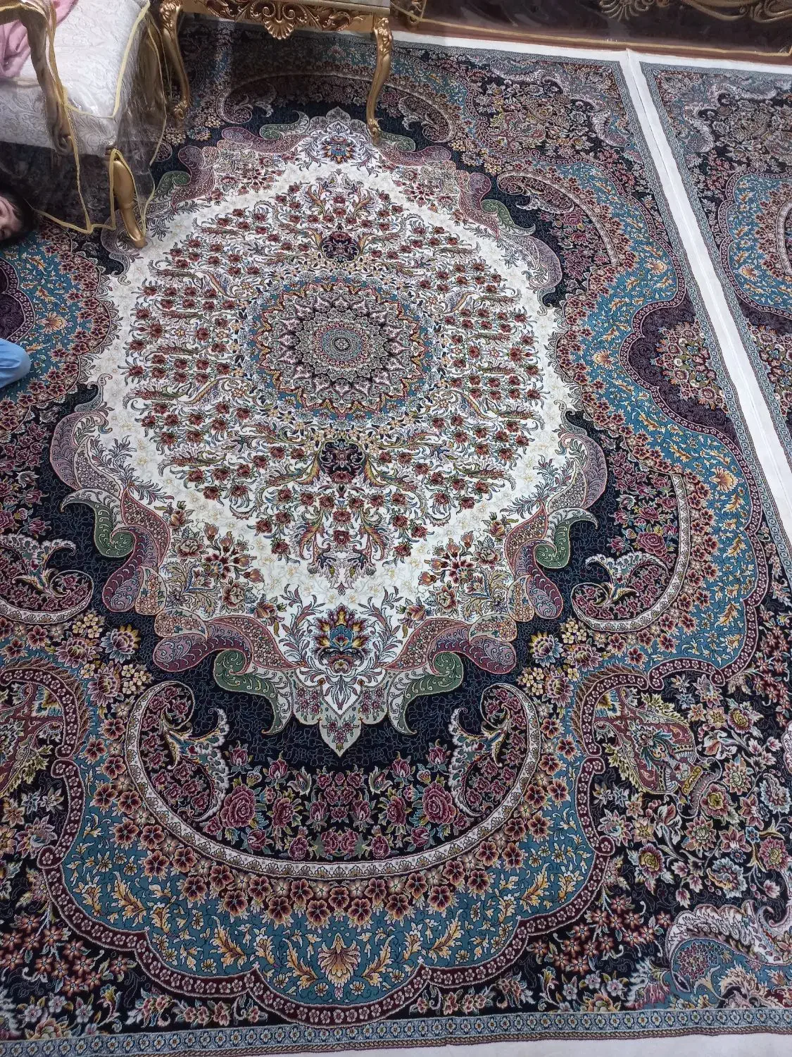 دو تخته فرش 9متری درحدنو|فرش|فردوسیه, |دیوار