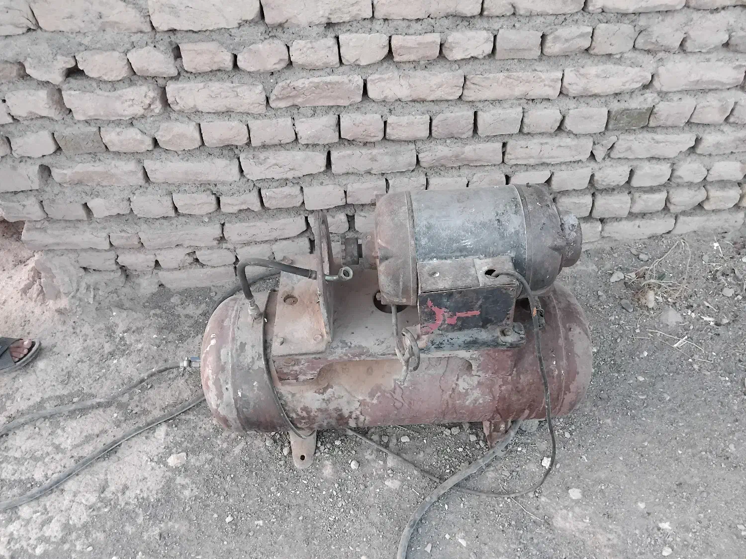 پمپ باد ۳۰ لیتری|ابزارآلات|فریمان, |دیوار