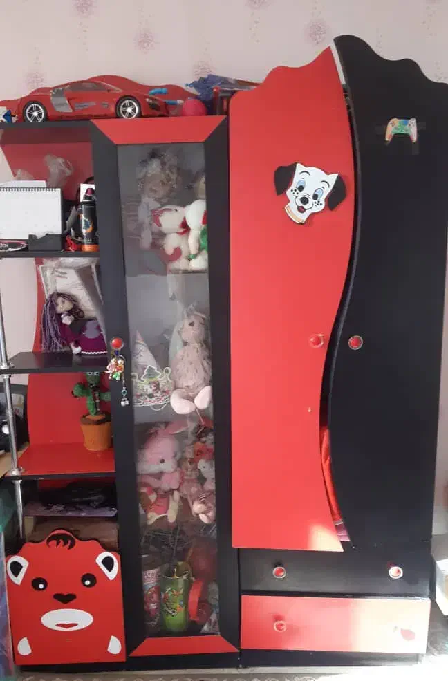 کمد نوجوان بسیار تمیز|تخت و صندلی بچه|ساوه, |دیوار