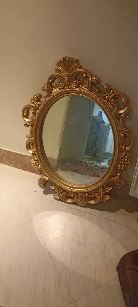 آینه بزرگ نو|آینه|قروه, |دیوار