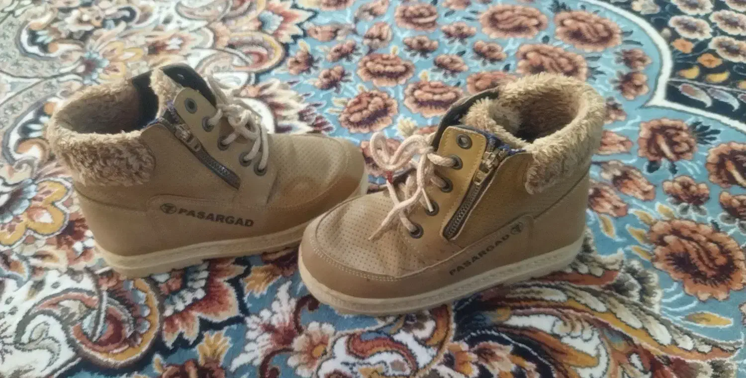 نیم بوت بچه گانه سایز31|کفش و لباس بچه|سرفاریاب, |دیوار