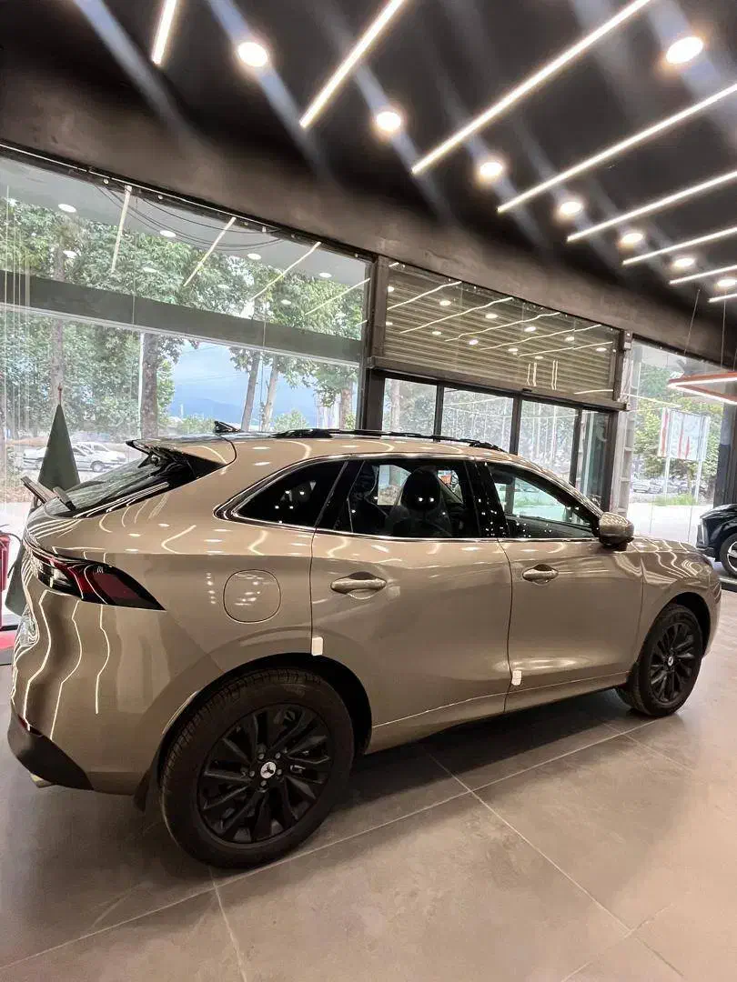 لاماری تیتانیوم|خودرو سواری و وانت|گنبد کاووس, |دیوار