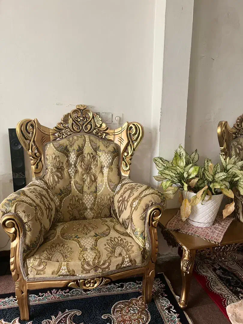 مبل سلطنتی|مبلمان خانگی و میز عسلی|بندر انزلی, آذربایجان|دیوار