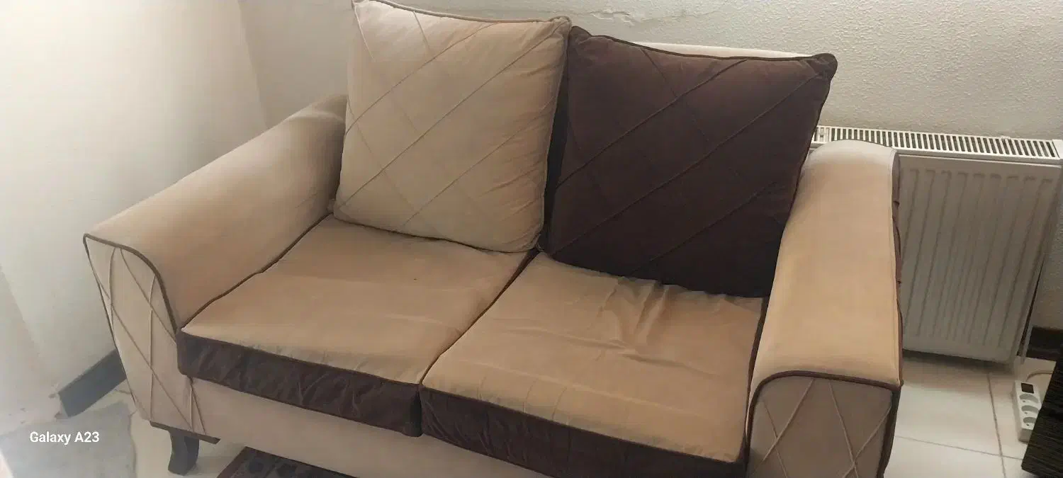 فروش مبل ۷ نفره راحتی شاهین‌شهر|مبلمان خانگی و میز عسلی|شاهین‌شهر, شهرک گلدیس|دیوار