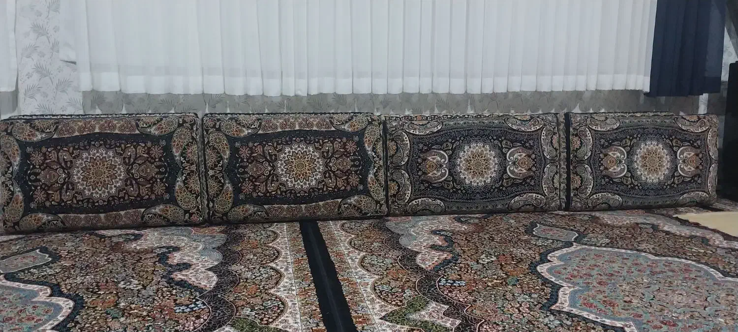 ۱۲عدد پشتی پنبه|پشتی|سنندج, |دیوار