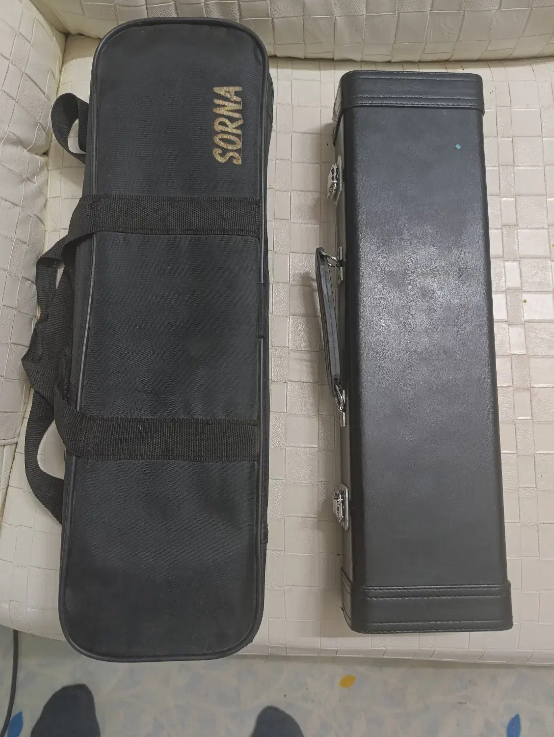 فلوت دکمه دار .  مارک سولیست|سازهای بادی|لاهیجان, کوی خزر|دیوار