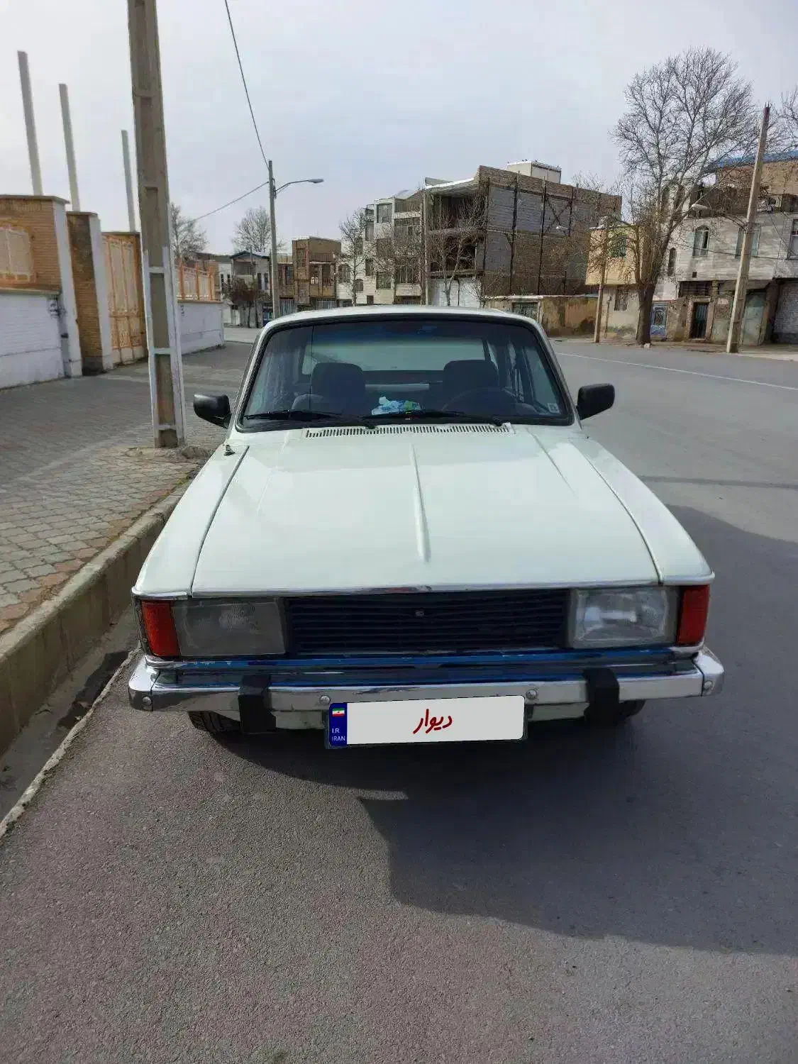 پیکان ۸۲ در حد|خودرو سواری و وانت|بروجرد, |دیوار