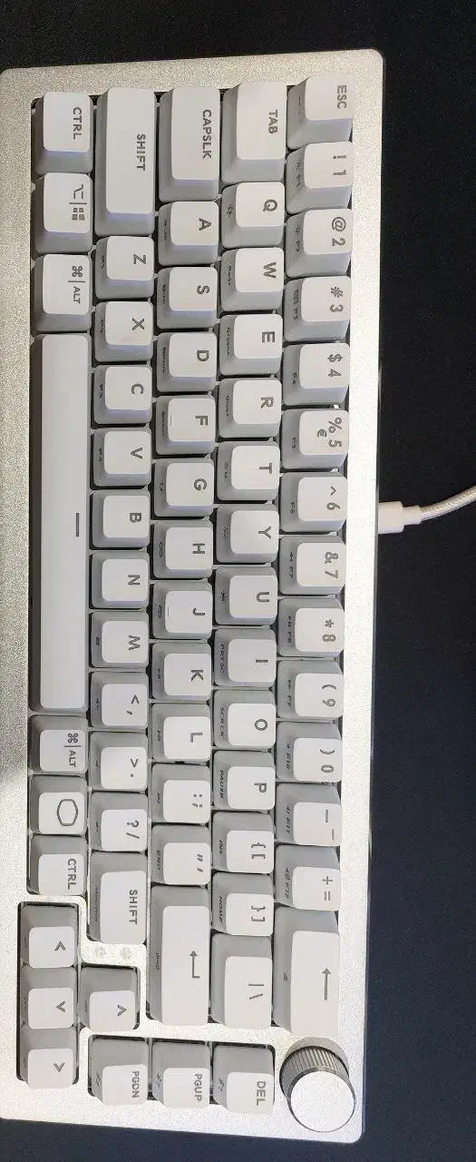 کیبورد گیمینگ Cooler master ck721 سفید|قطعات و لوازم جانبی رایانه|تهران, علم و صنعت|دیوار