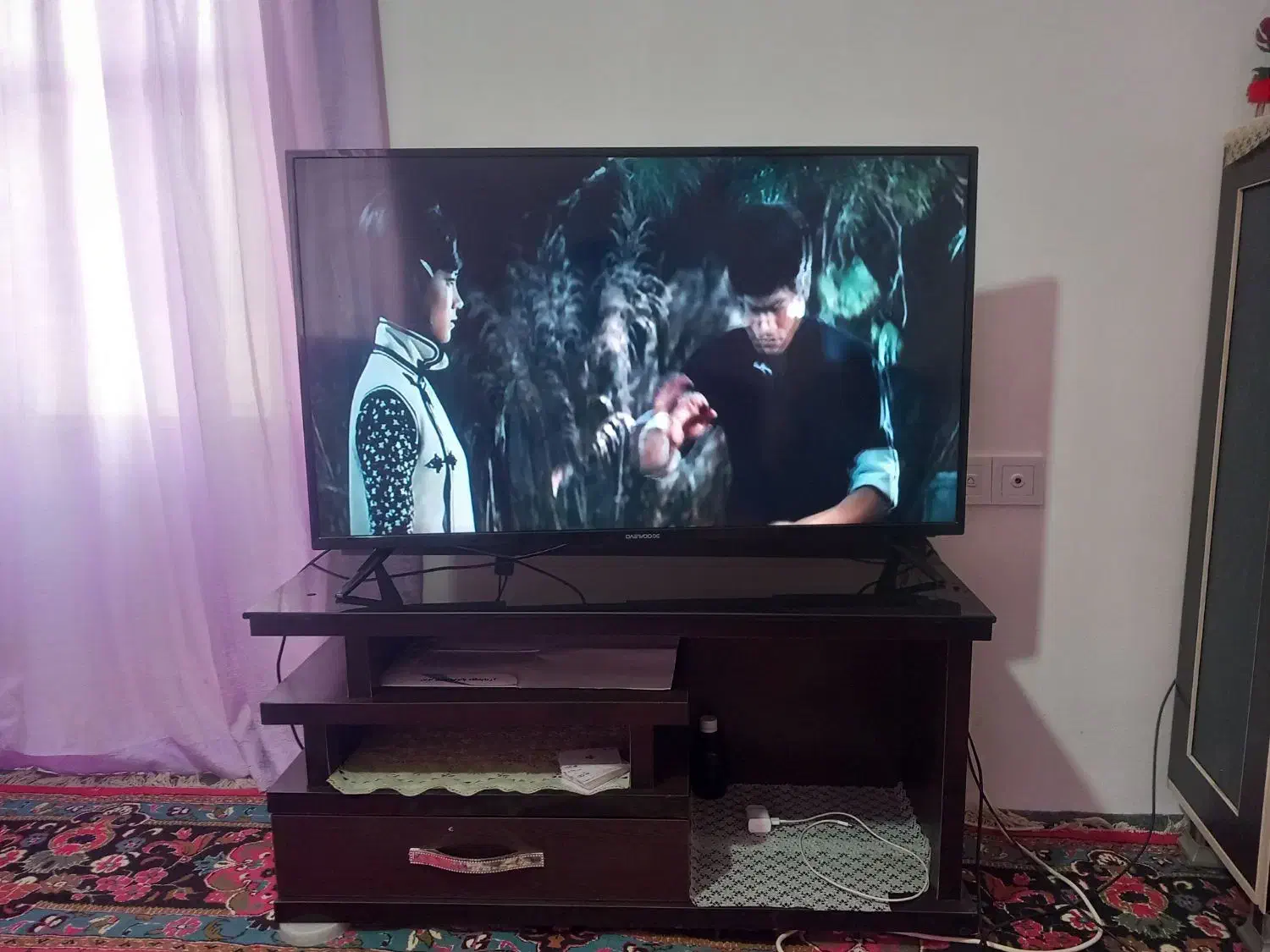 تلوزیون دوو ۴۹|تلویزیون و پروژکتور|همدان, |دیوار