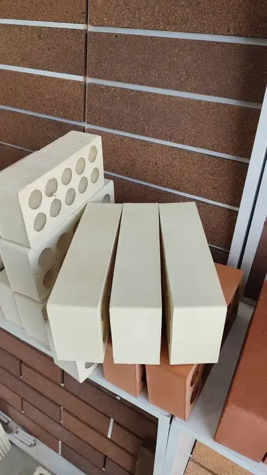 آجر لفتون ده سوراخه آجرسه طرف نما قرمزگلبهی عراقی|مصالح و تجهیزات ساختمان|برخوار, |دیوار