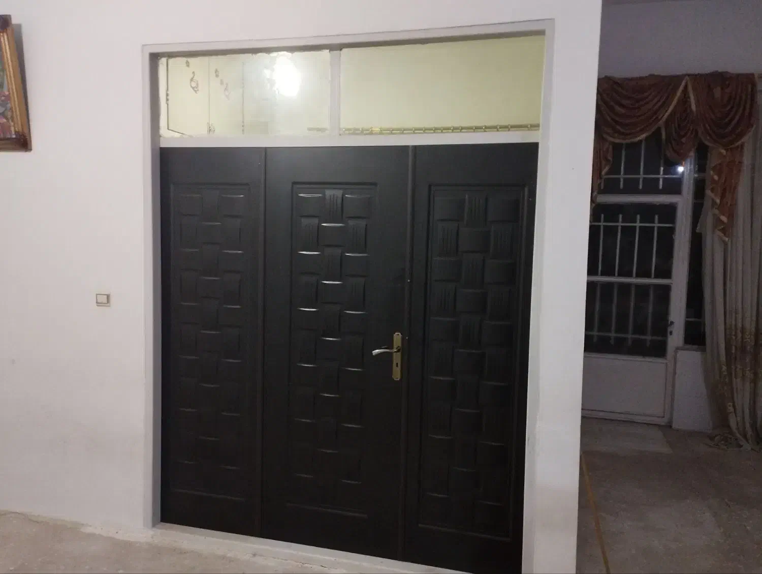 سه دری کامل همراه با چارچوب تقریبا نو میباشد|مصالح و تجهیزات ساختمان|الوند, |دیوار