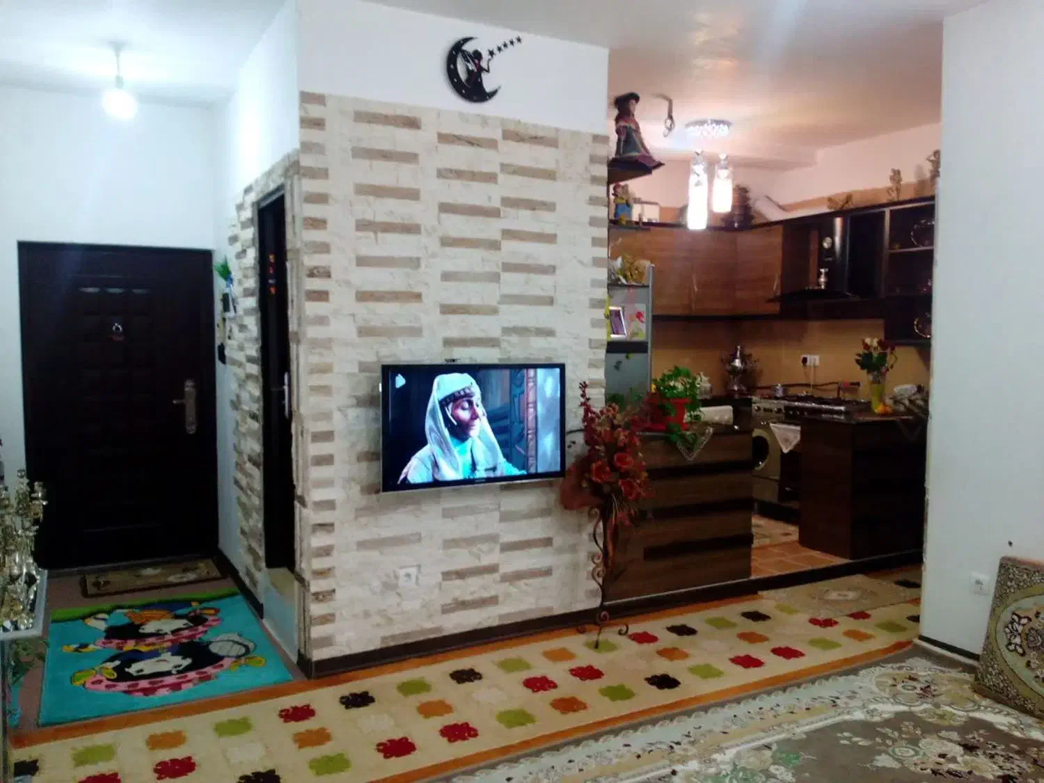 گلیم فرش و فرش کودک|فرش|قم, نخودی|دیوار