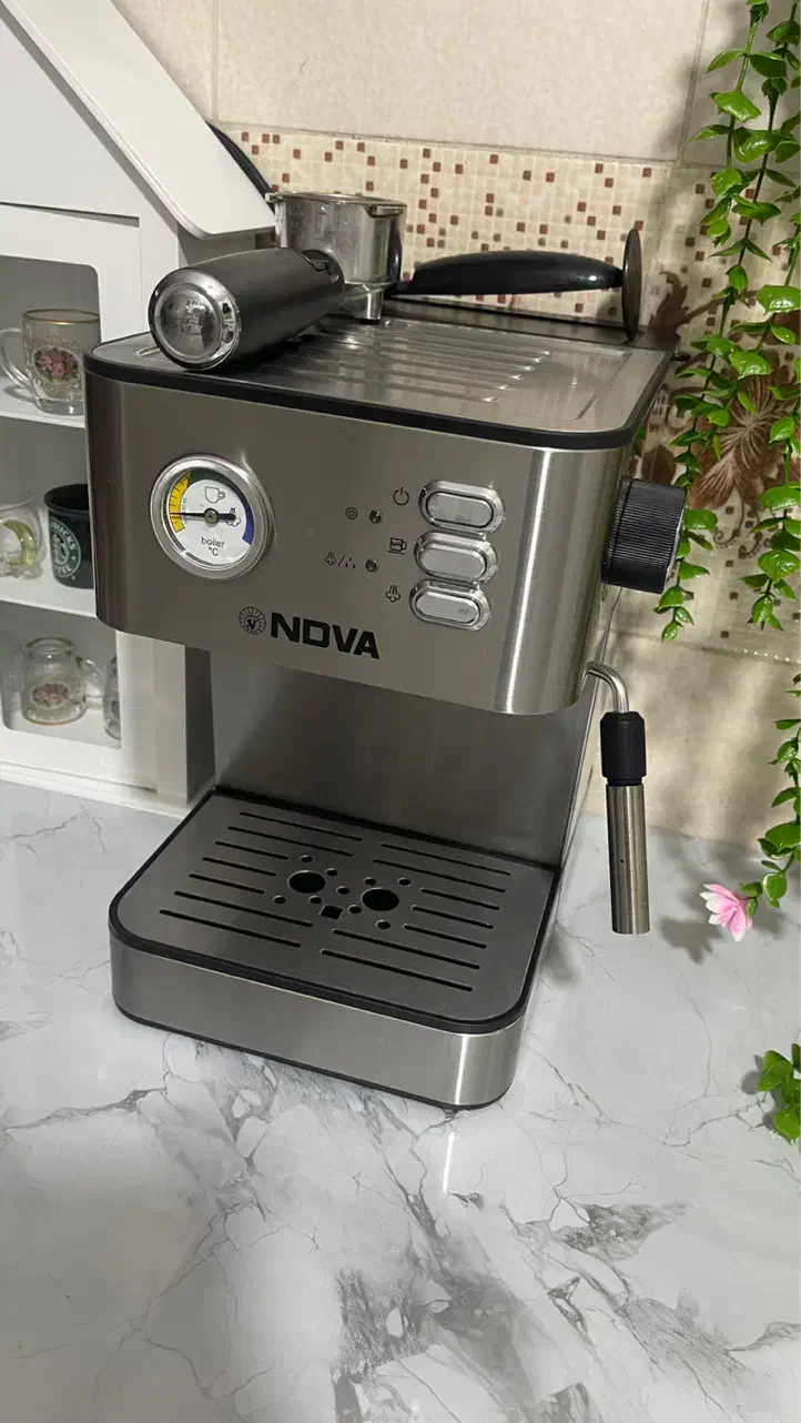 قهوه ساز تمام استیل درحدنونو|سماور، چایساز، قهوهساز|قم, علی آباد سعدگان|دیوار