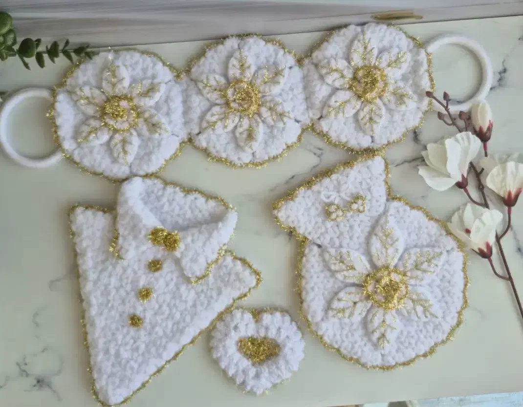 سرویس لیف عروس مدل ترک وهمراه با یک اسکاج|لوازم حمام|گلبهار, شهر جدید گلبهار|دیوار