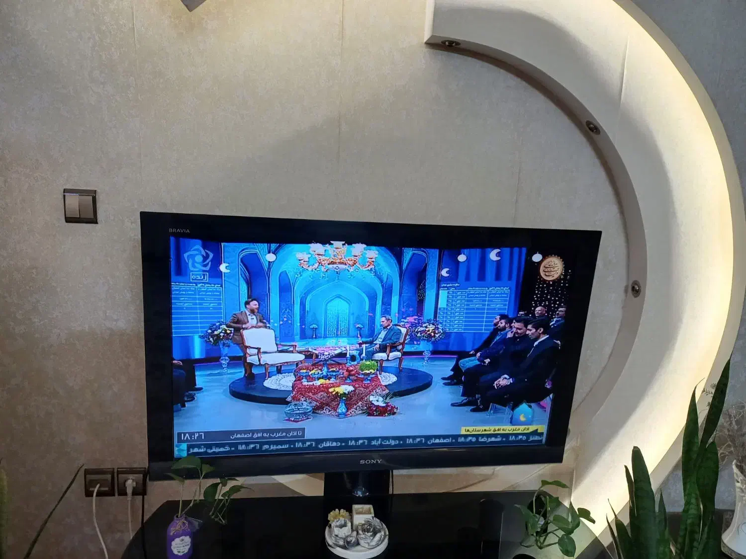 Lcd سونی براویا ۴۰ اینچ|تلویزیون و پروژکتور|اصفهان, دشتستان|دیوار