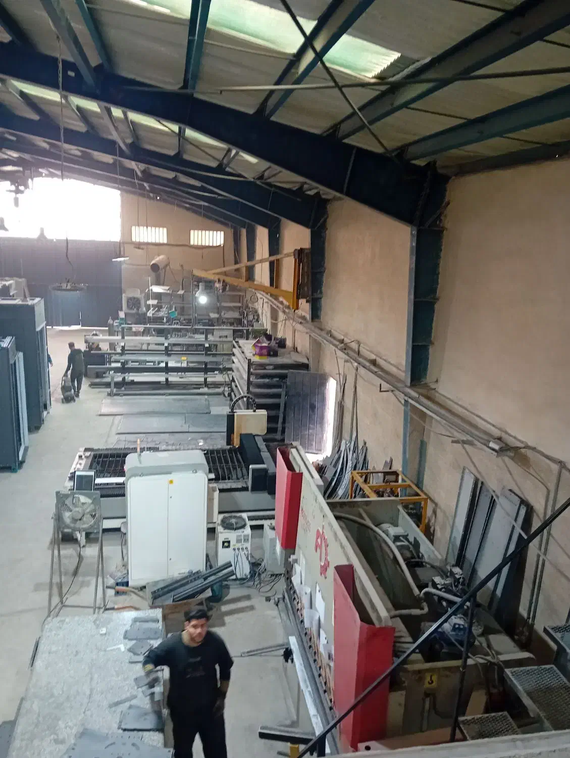 خدمات لیزر ،خم ،برش،جوش ، رنگ کوره تمام اتوماتیک|خدمات پیشه و مهارت|چهارباغ, |دیوار