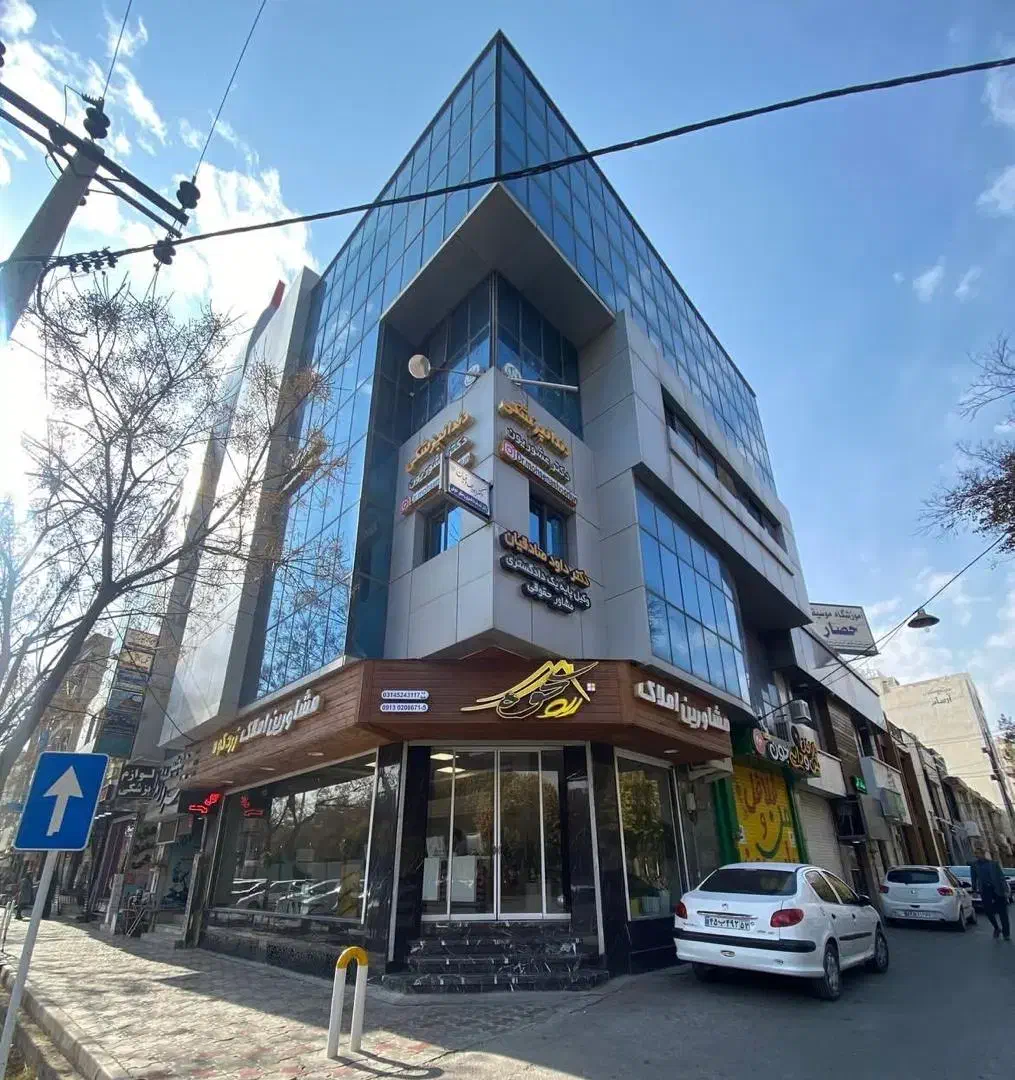 تک واحدی ۱۲۰ متر ۳ خواب فردوسی|فروش آپارتمان|شاهینشهر, فردوسی|دیوار