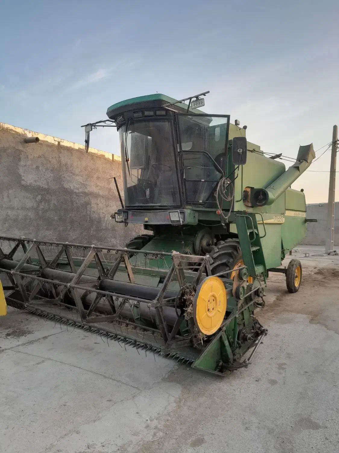 کمباین جاندیر مدل۹۲|خودرو سنگین|مرودشت, دولت آباد|دیوار