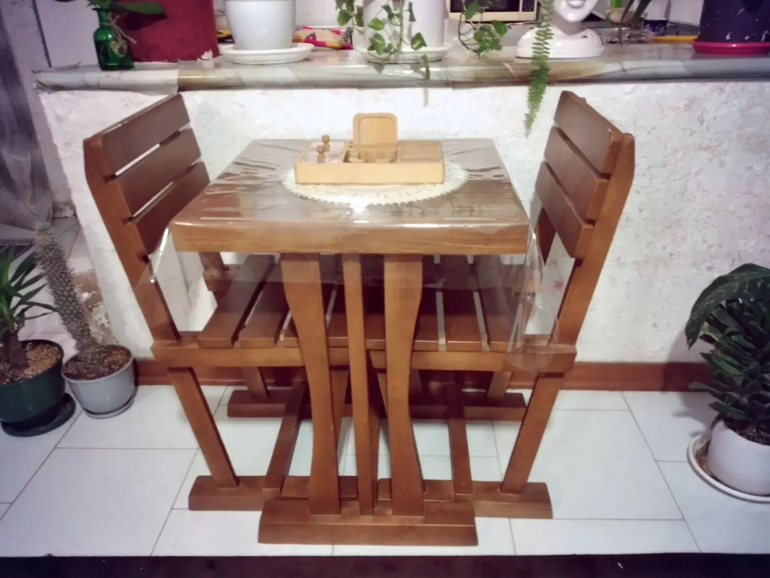 میز نهارخوری|میز و صندلی غذاخوری|بم, |دیوار