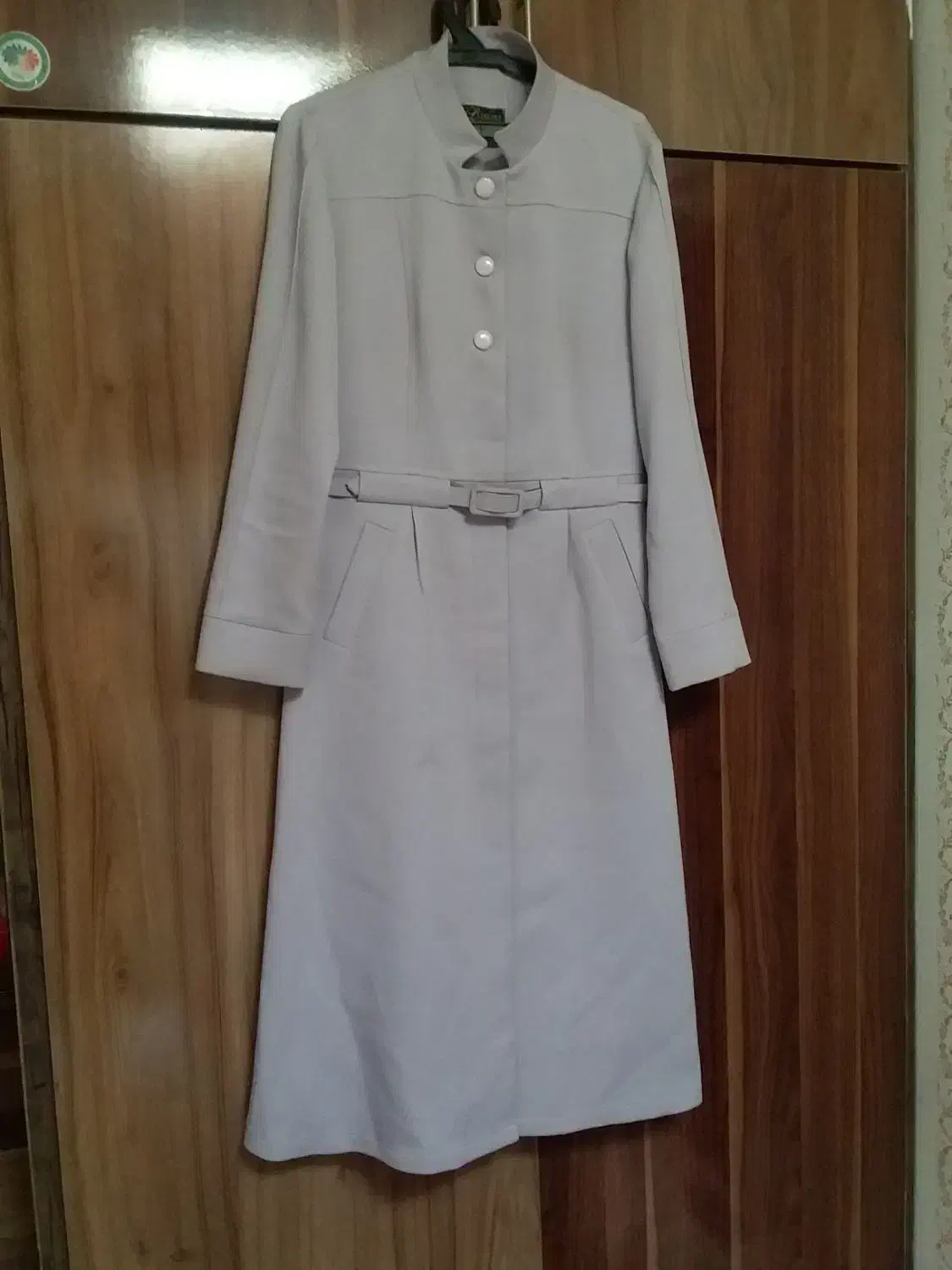 مانتو|لباس|چناران, |دیوار