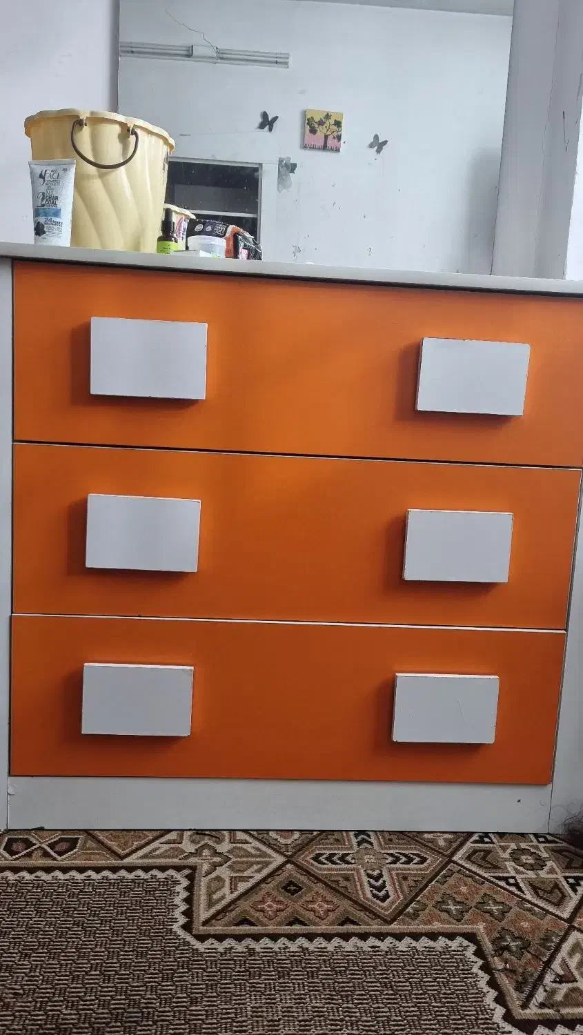 فروش فوری کمد و دراور مخصوص کودک و نوجوان|اسباب و اثاث بچه|لنجان, |دیوار