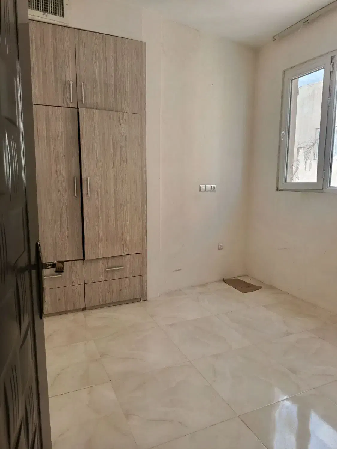 آپارتمان/85 متری/دو خواب/طبقه چهارم/پارکینگ|اجارهٔ آپارتمان|تربت‌حیدریه, مظفریه|دیوار