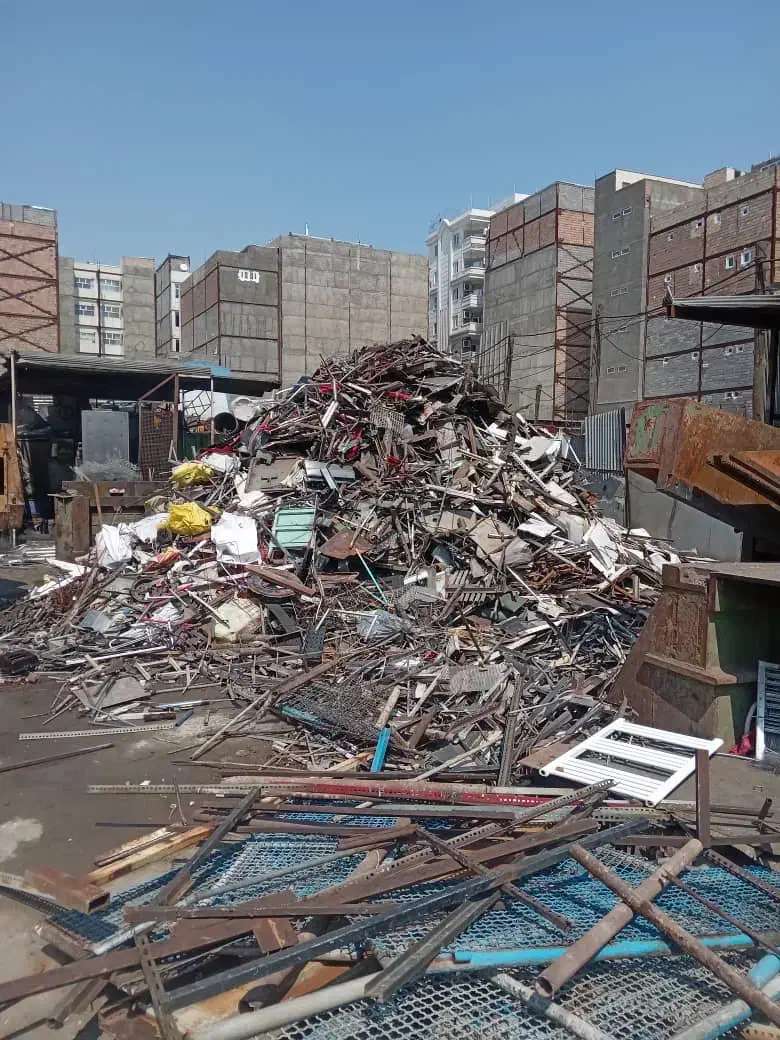 خرید ضایعات آهن مس باتری کاغذ باطله کتاب خرده ریز|عمده‌فروشی|تهران, نیاوران|دیوار