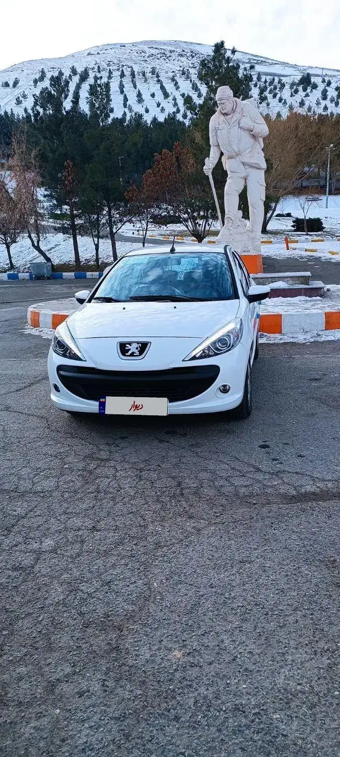 ۲۰۷ سقف فلز ۴۰۴|خودرو سواری و وانت|نقده, |دیوار