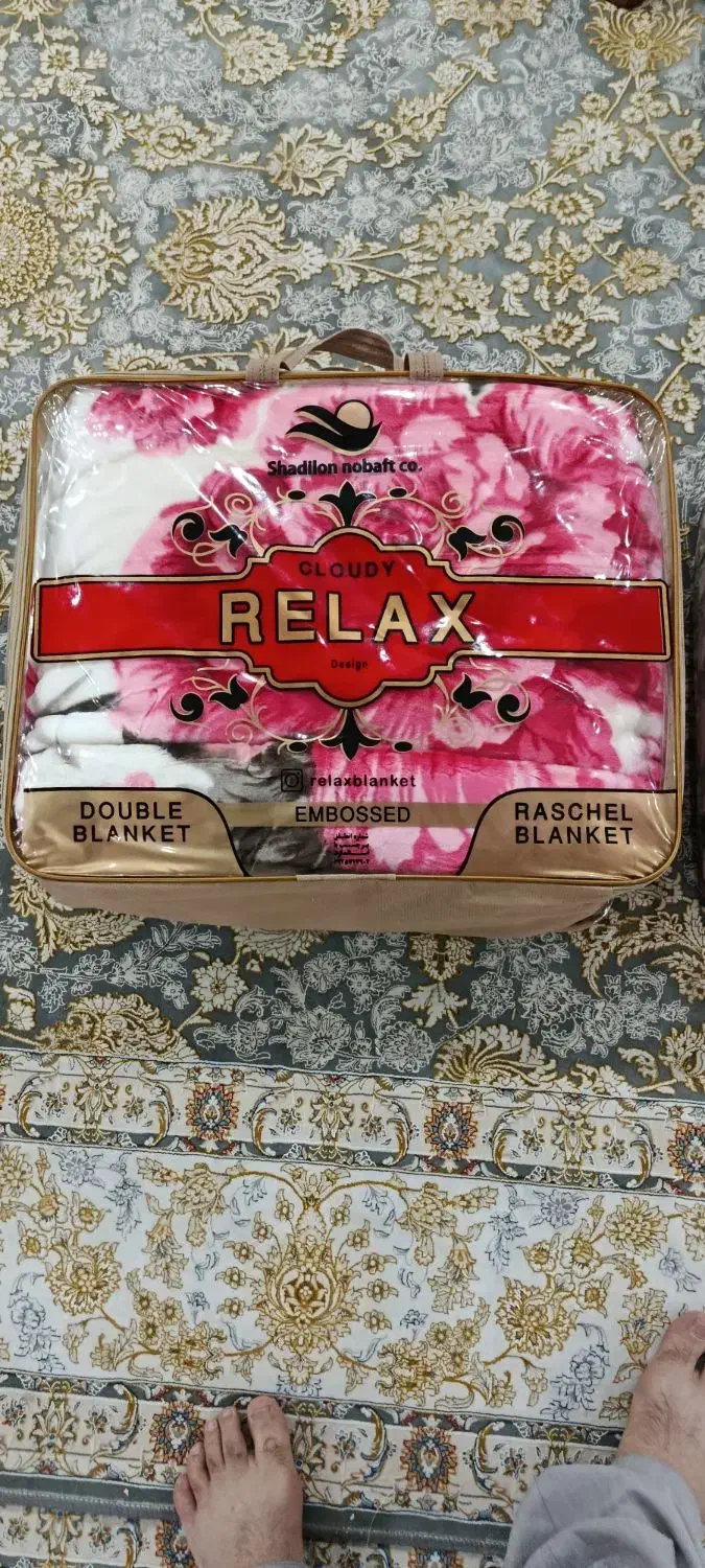 دو عدد پتوی شادیلون نوبافت ۲ نفره نو|رختخواب، بالش، پتو|سنندج, |دیوار