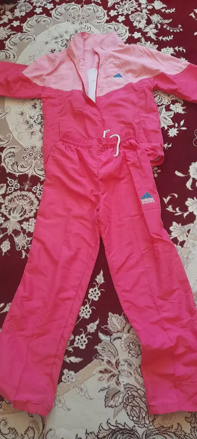 یک دست لباس ورزشی دخترانه|لباس|سنقر, |دیوار