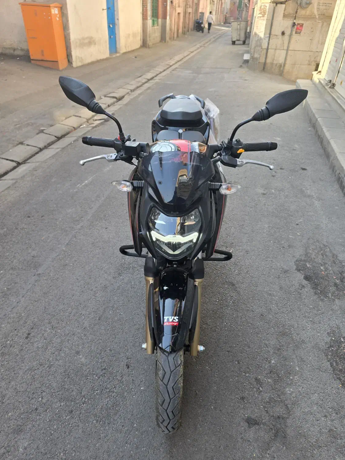 اپاچی ۲۰۰مدل ۱۴۰۳|موتورسیکلت|تهران, سنگلج (شاپور)|دیوار