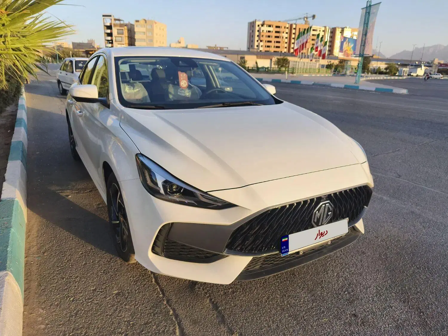 MG GT 2024|خودرو سواری و وانت|یزد, |دیوار