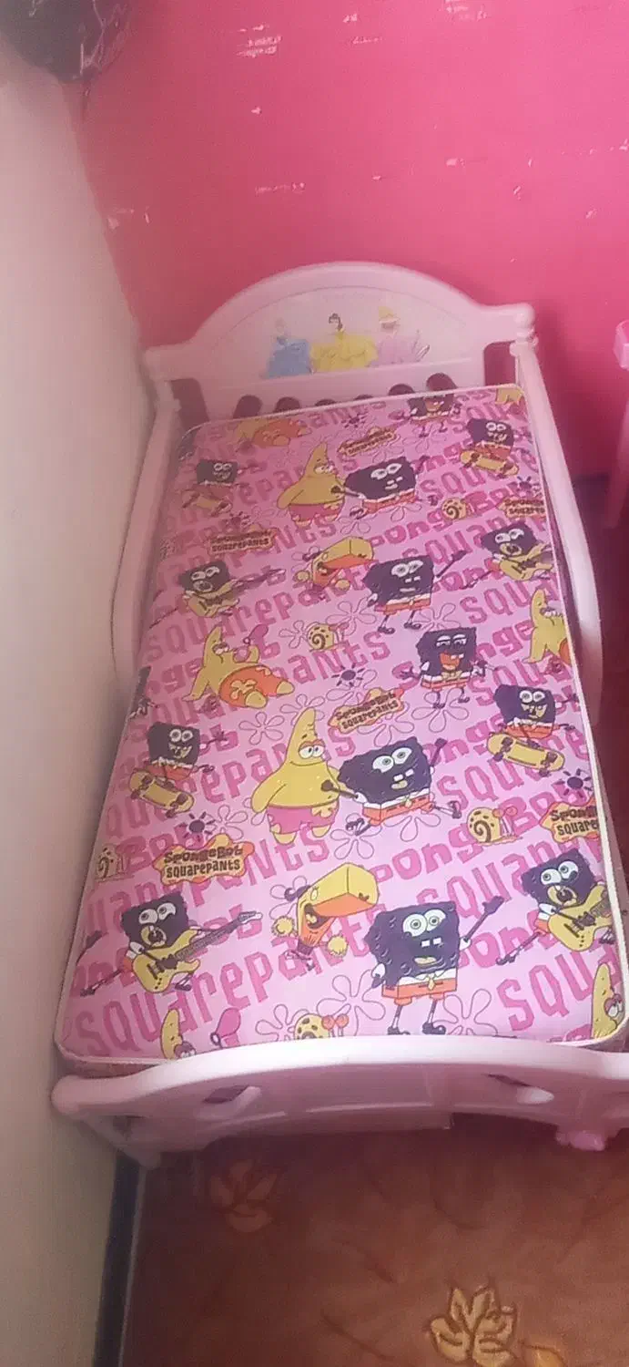 تخت وتشک|اسباب و اثاث بچه|اسدآباد, |دیوار