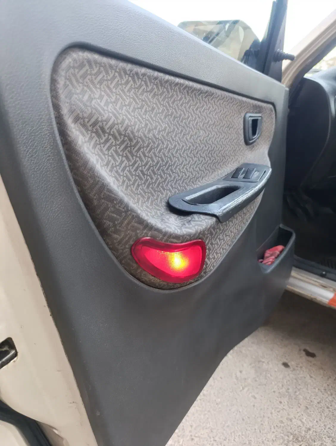 پراید بی رنگ کمکار سالم|خودرو سواری و وانت|مشهد, کوی المهدی|دیوار