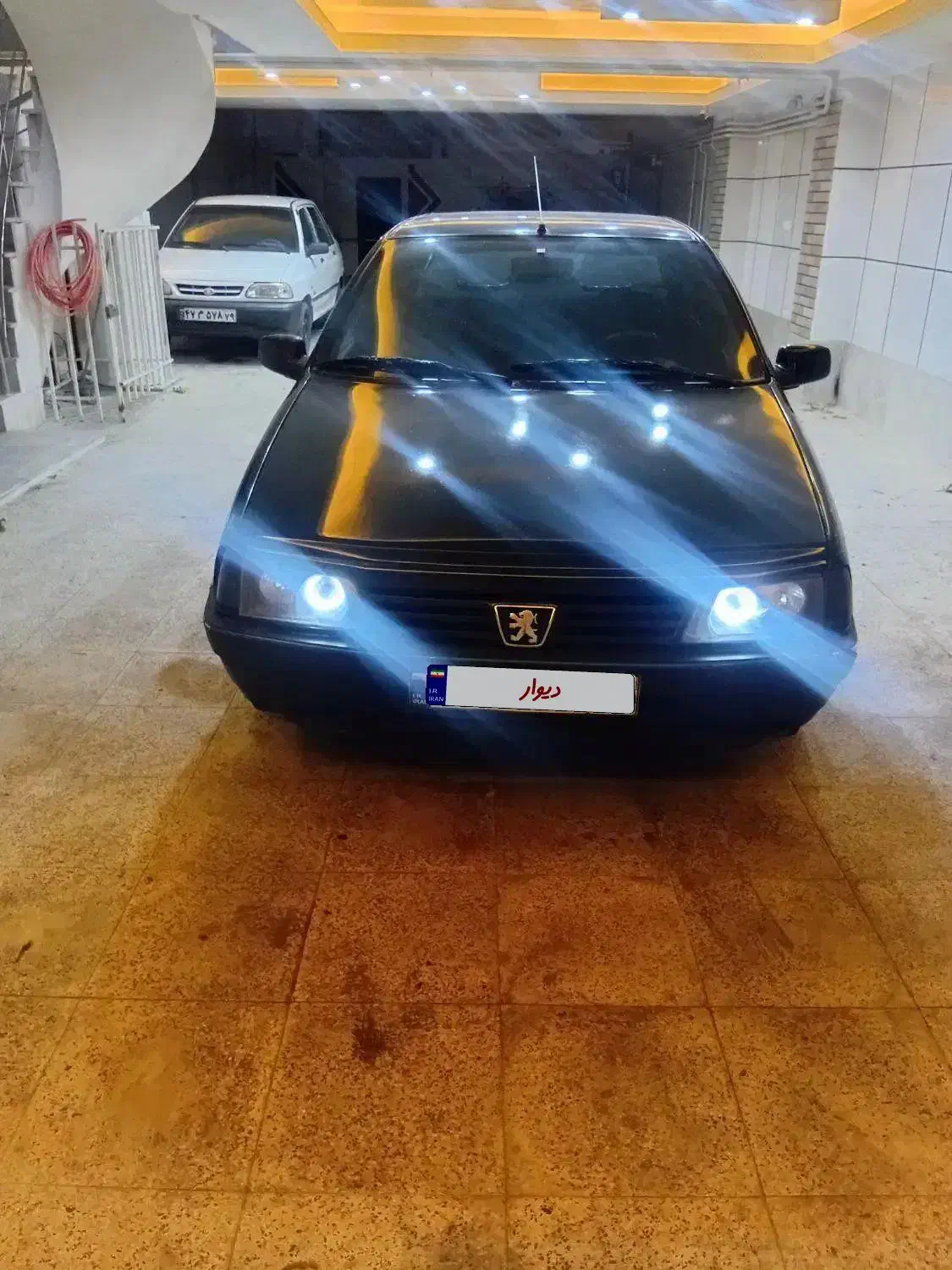 پژو ۴۰۵ مدل ۸۳|خودرو سواری و وانت|محمدیه-قزوین, |دیوار