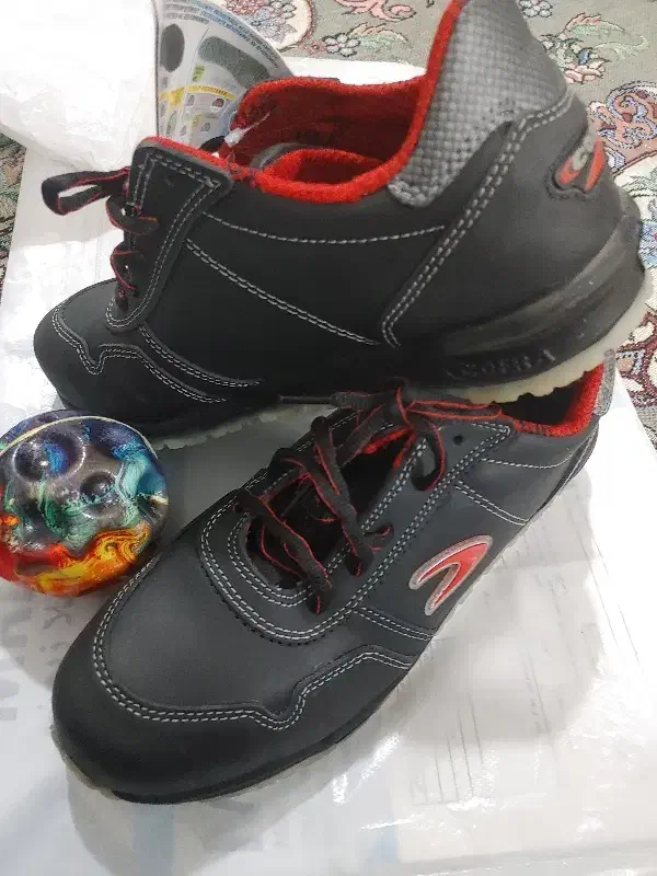 کفش کار اورجینال وارداتی|کیف، کفش، کمربند|باقرشهر, |دیوار