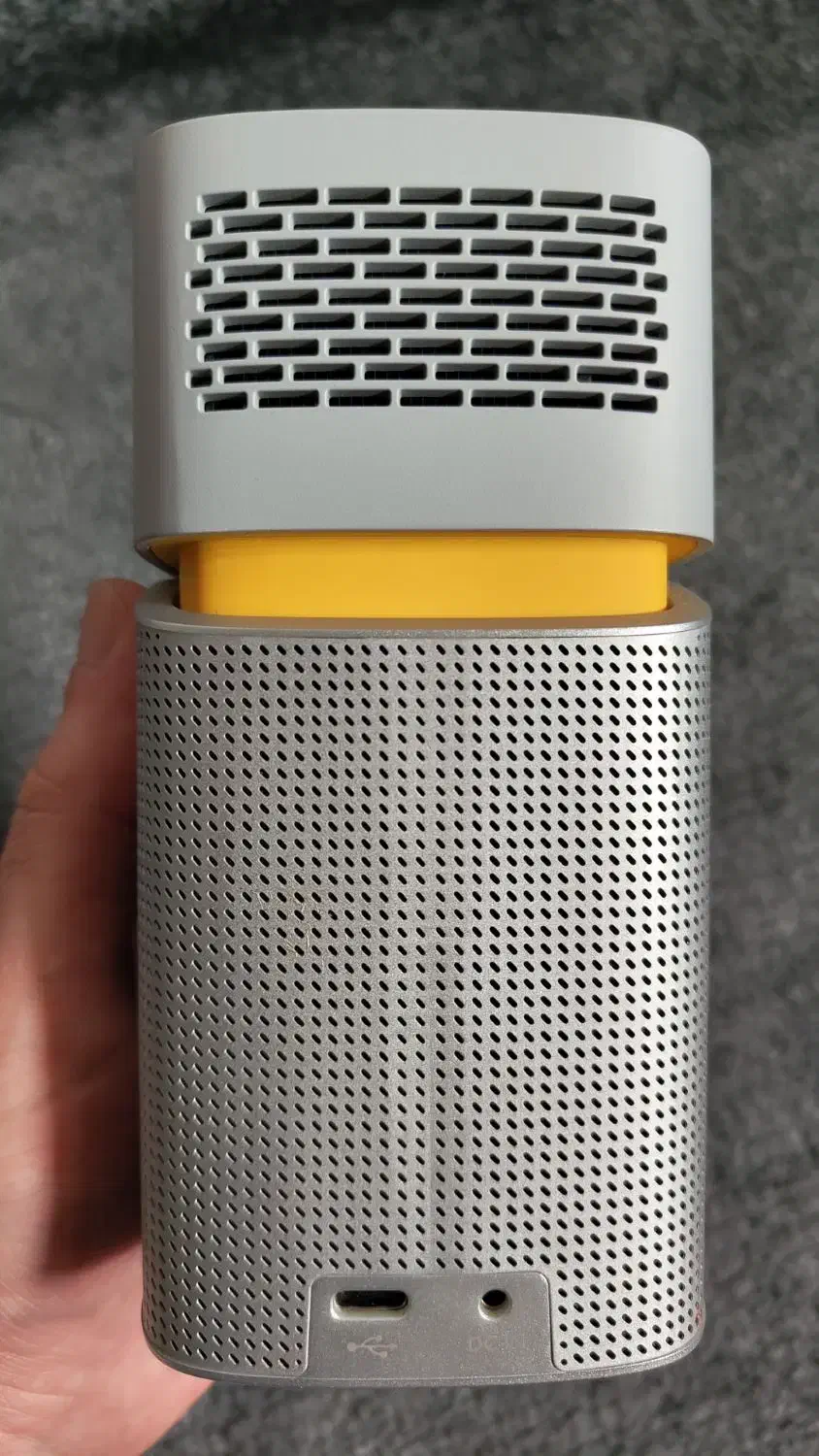 پروژکتور BenQ GV1|تلویزیون و پروژکتور|ماسوله, |دیوار